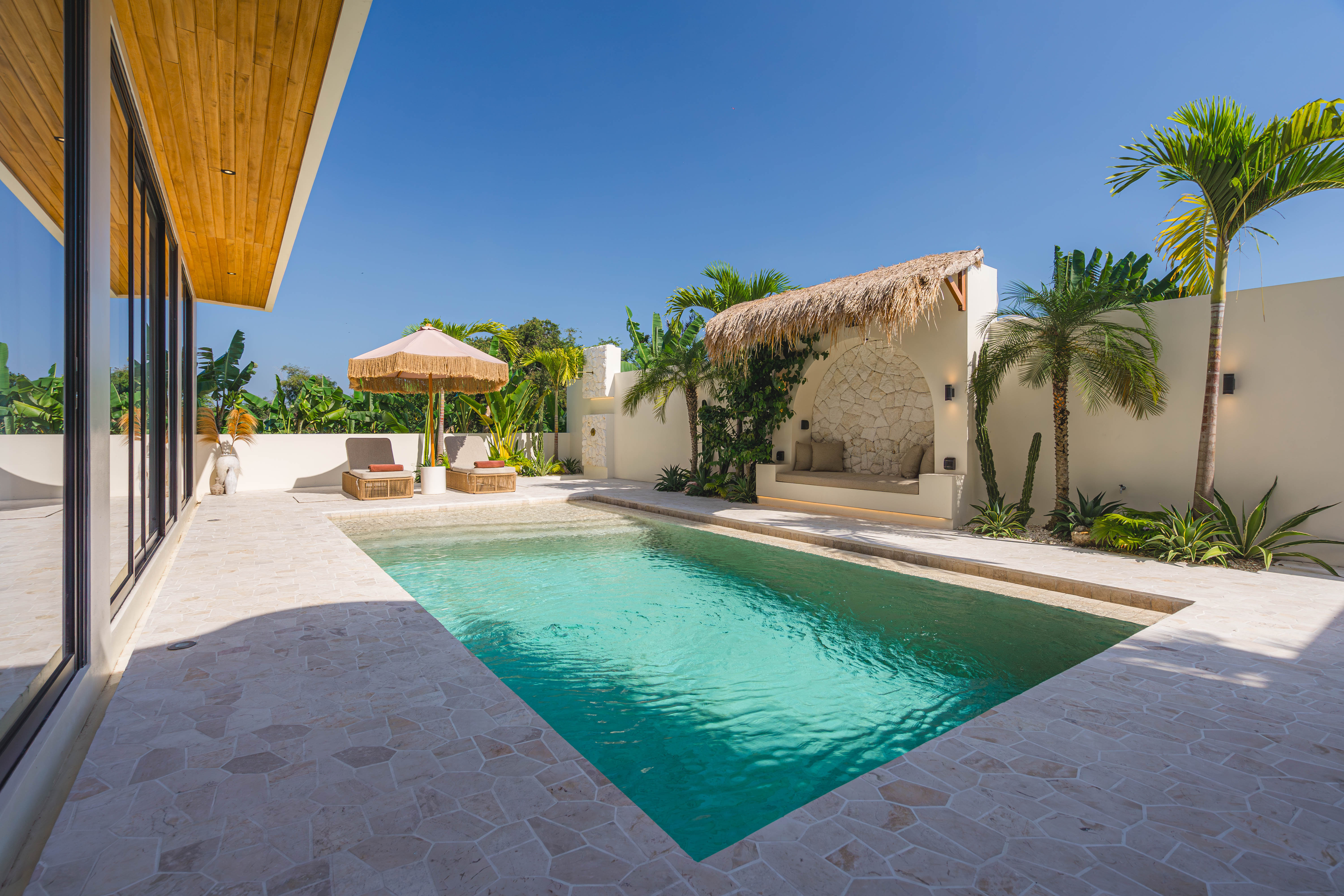 https://adm.balilyfeventures.com/uploads/Property/villa-akari/galleries/01M391DDW22NSKP6XB76TZP6E0.jpg